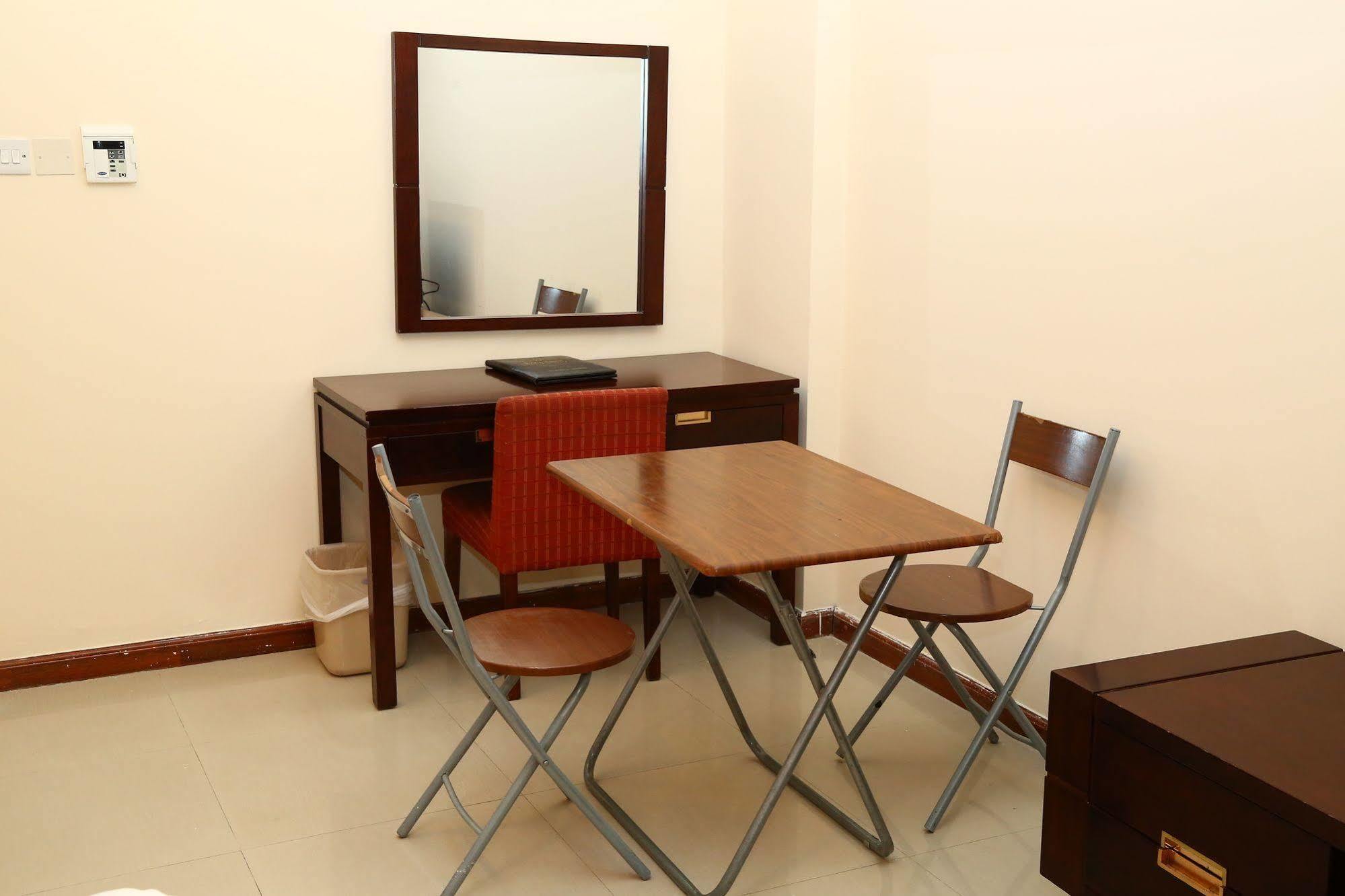 Golden Square Hotel Apartments Dubaj Kültér fotó